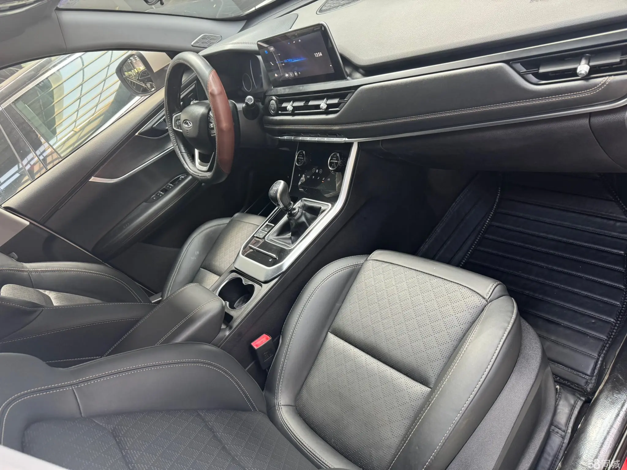 Chery Tiggo 8 2019 image de voiture #9