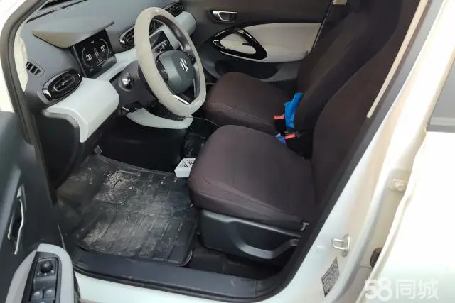 零跑汽车 零跑T03 2022 汽车图片 #9