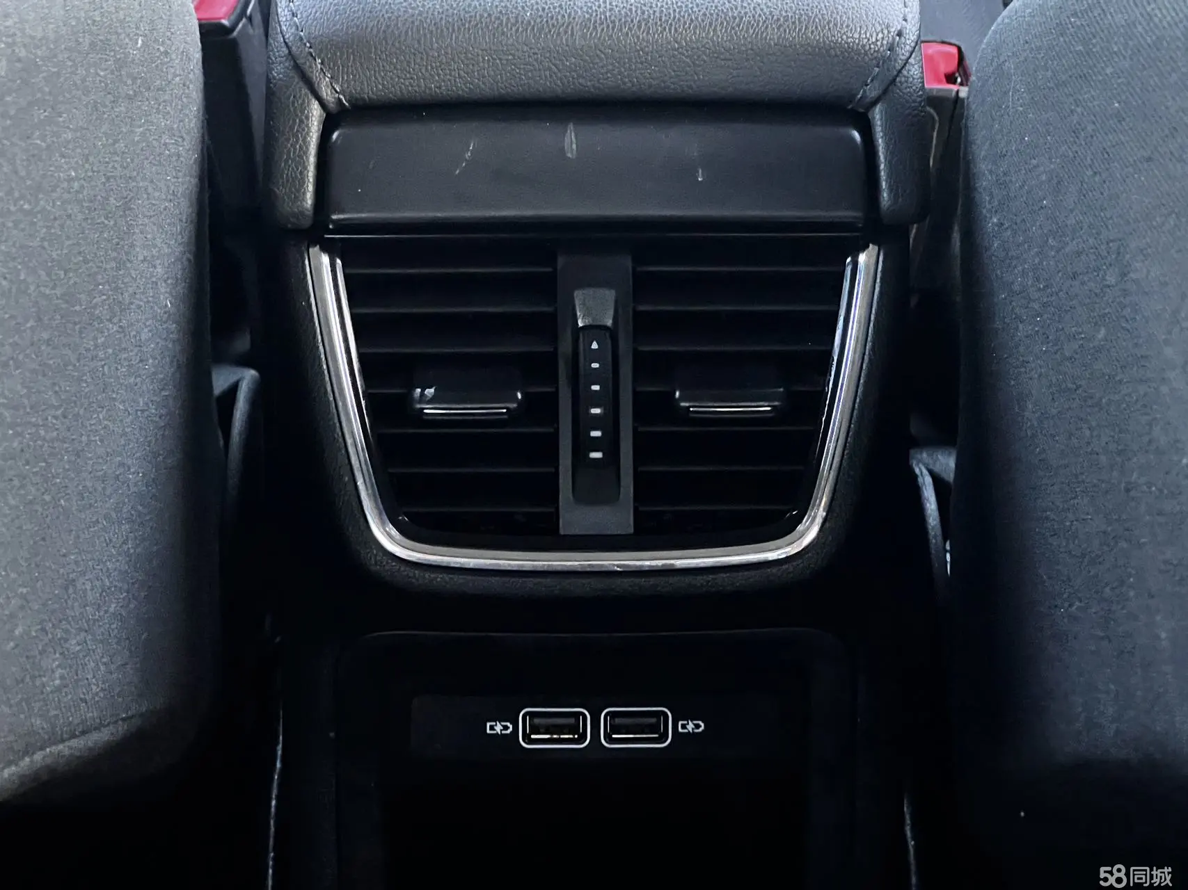 Skoda Octavia 2019 car image #9