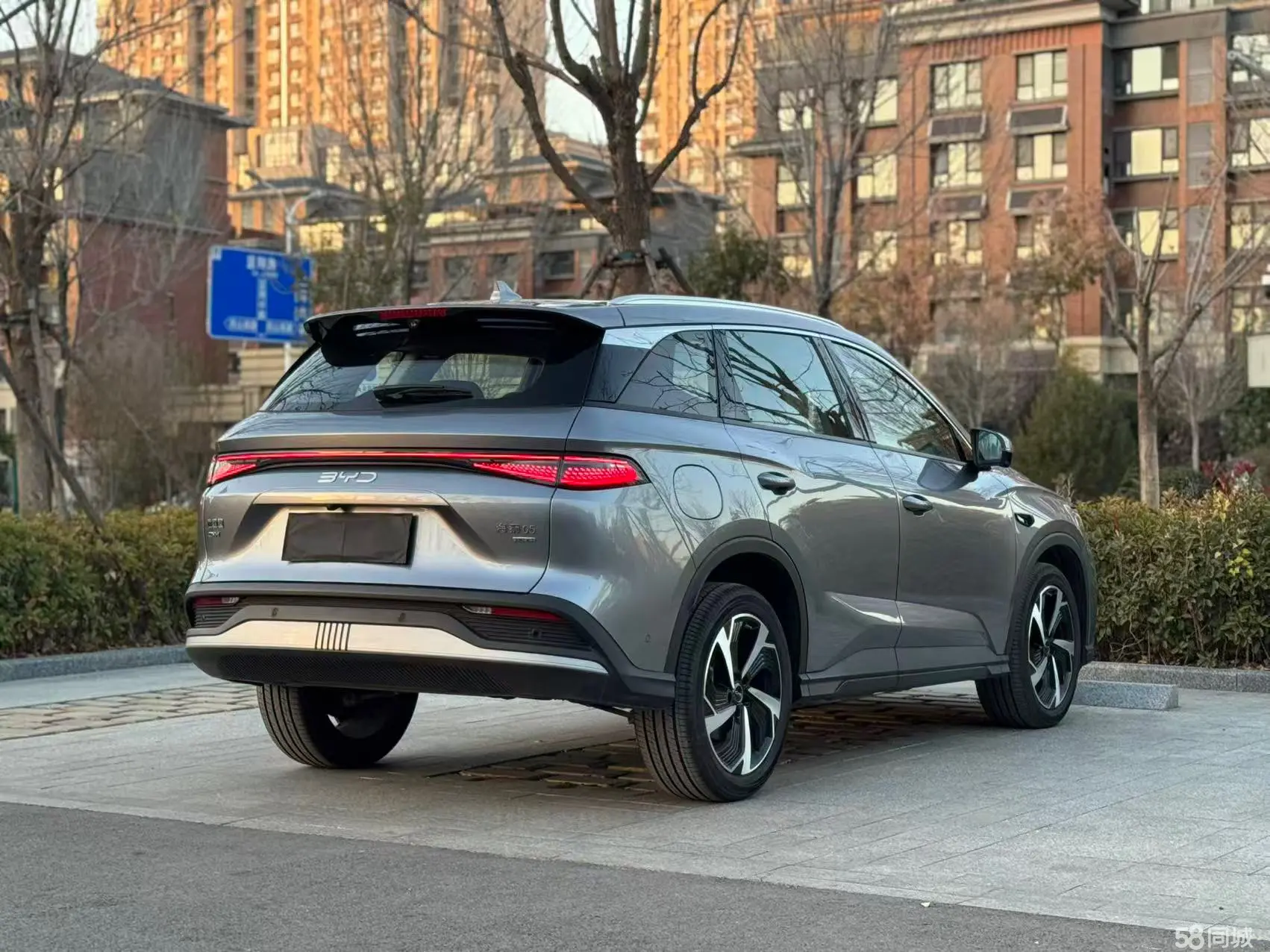 BYD Sea Lion 05 DM-i 2025 car image #9