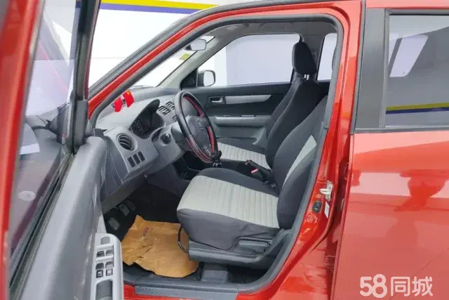 Suzuki Swift 2017 car image #9