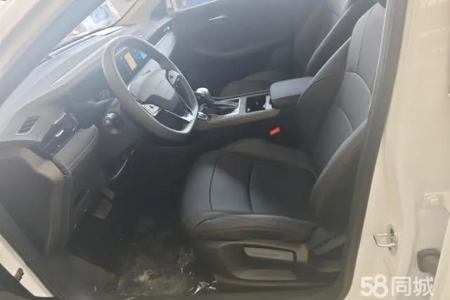 Roewe i5 2025 #9 Roewe i5 2025 car image #9