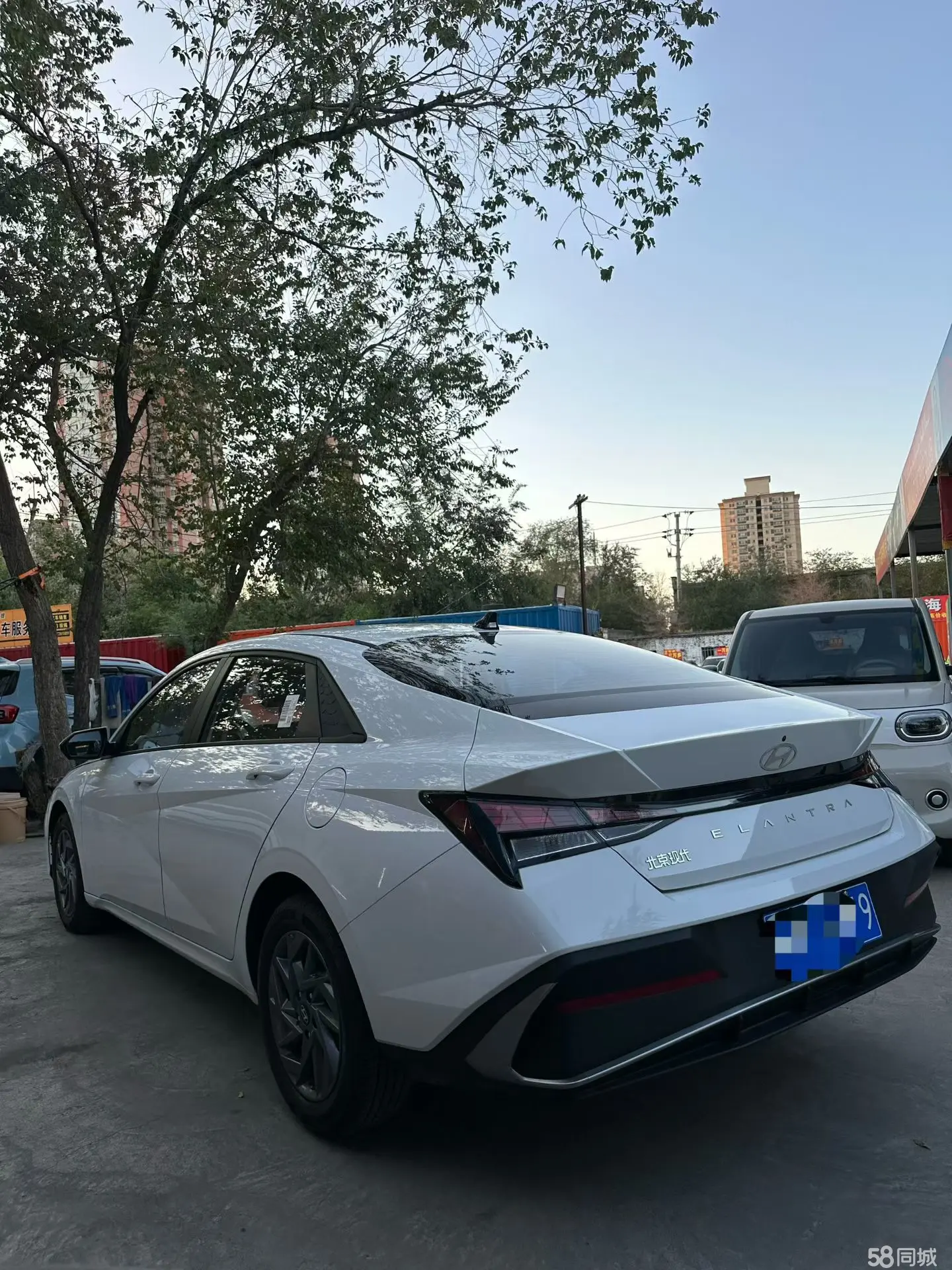 Hyundai Elantra 2025 car image #9