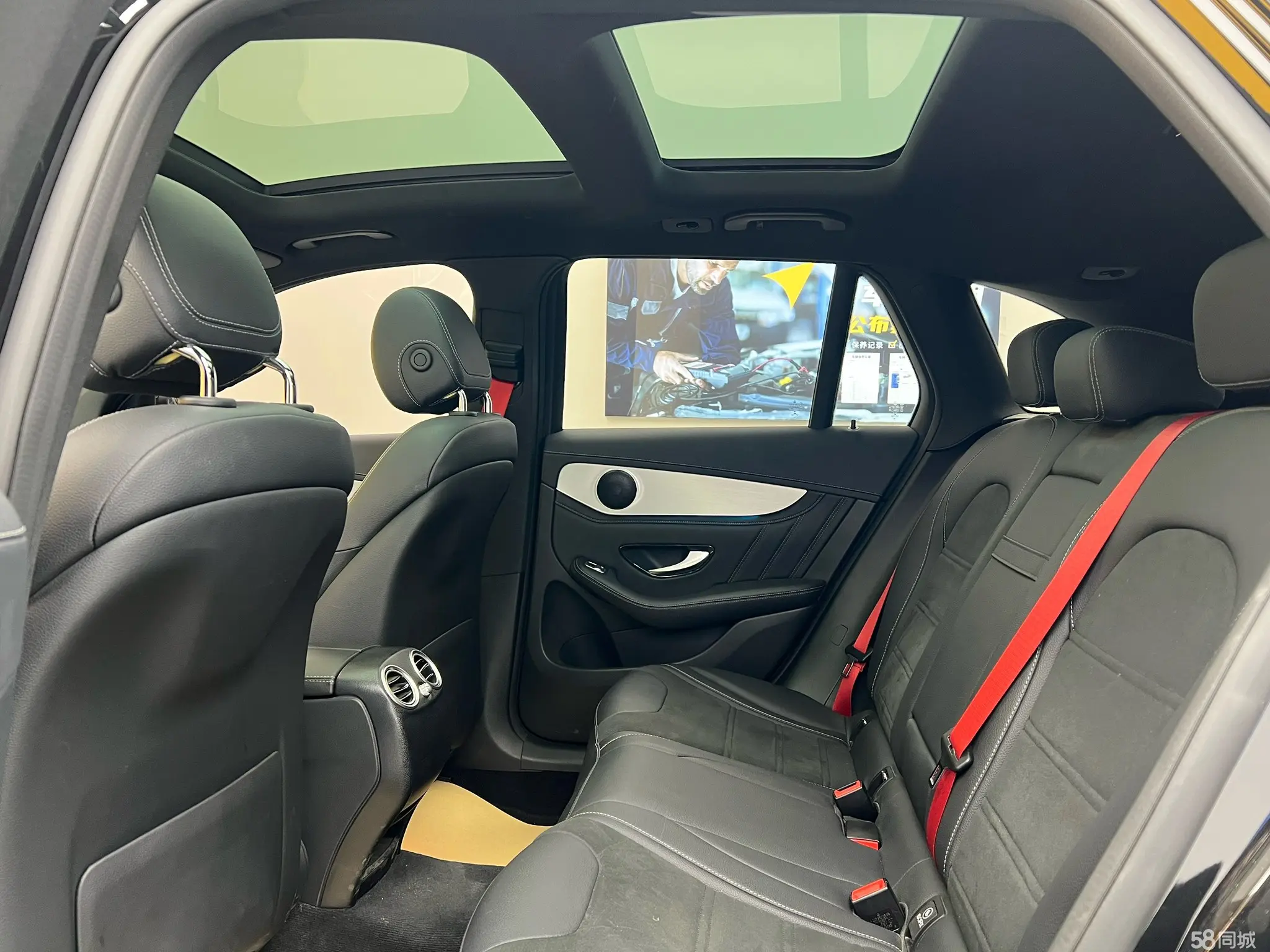 Mercedes-Benz GLC AMG 2019 car image #9