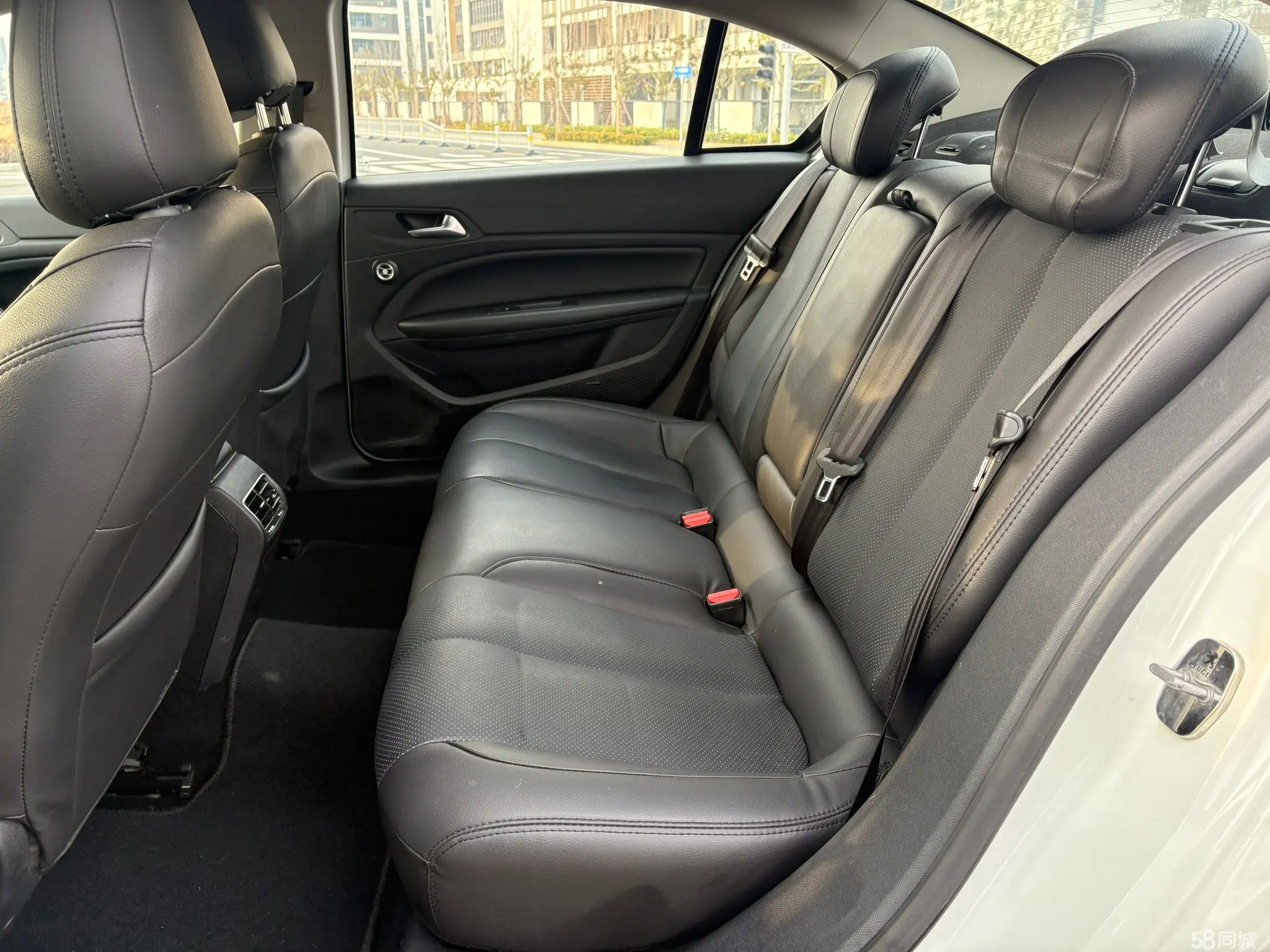 标致 标致408 2015 汽车图片 #9