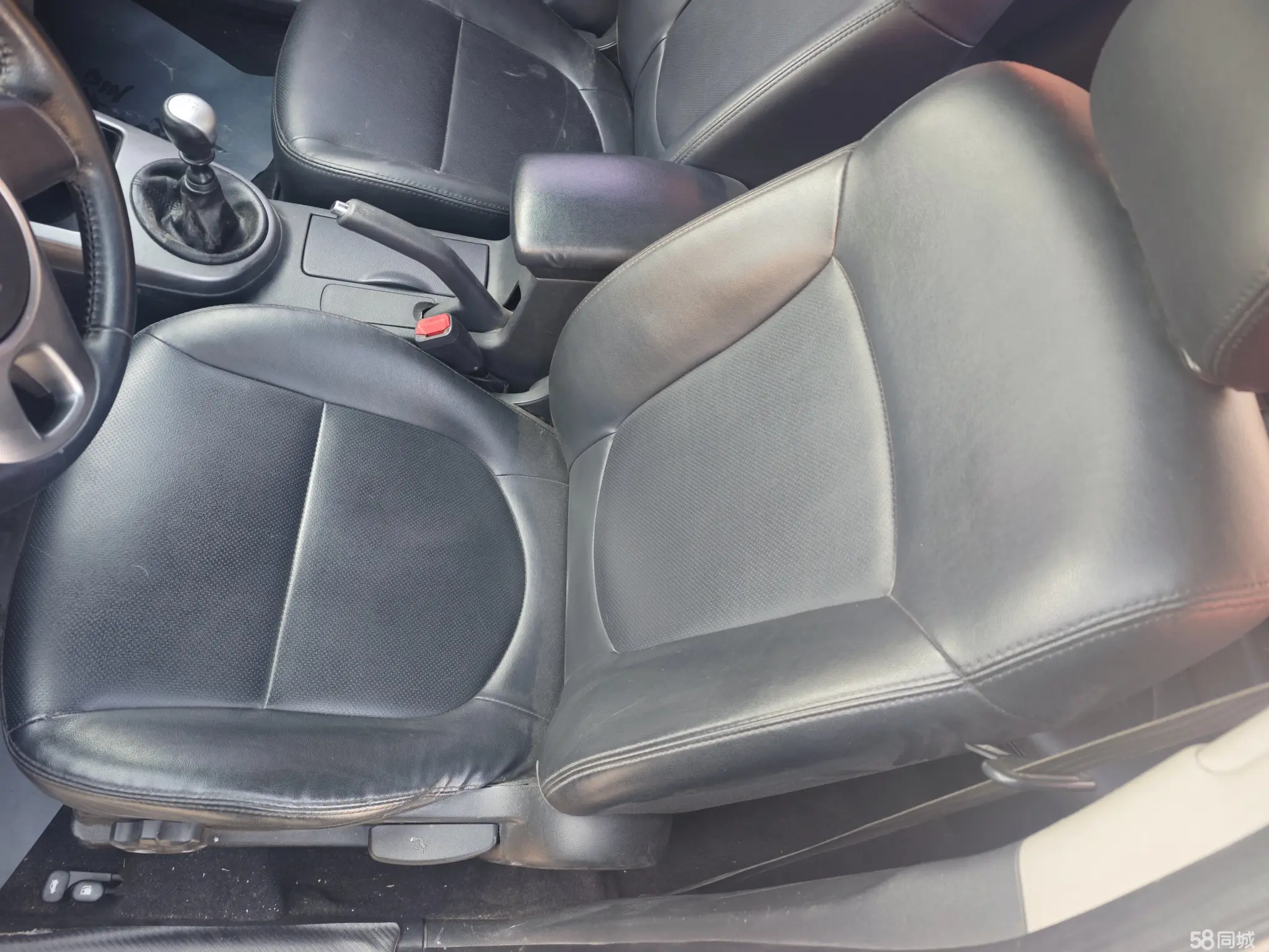 Kia Forte 2010 imagen de coche #9