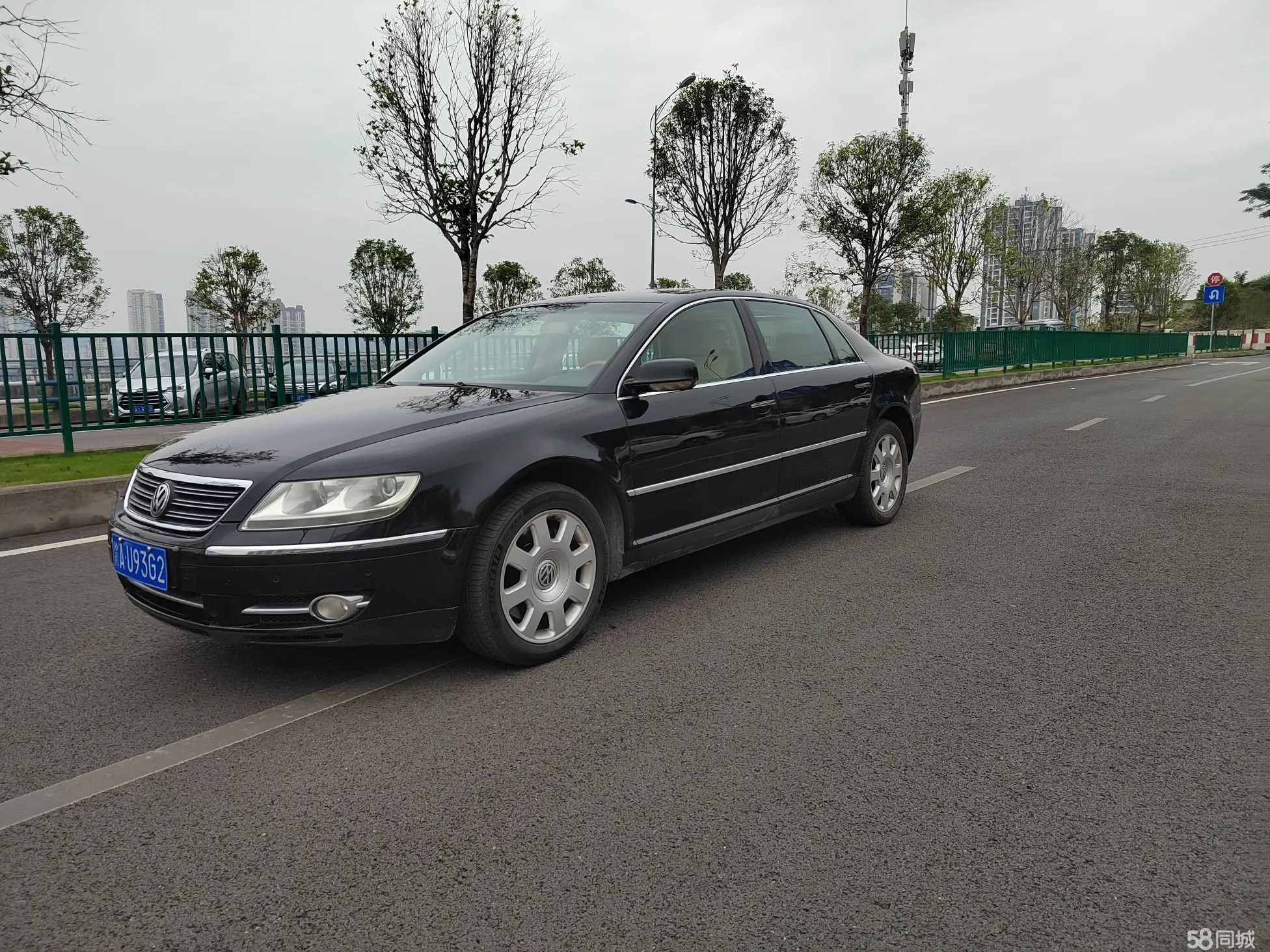 Volkswagen Pheaton 2008 immagine di auto #9