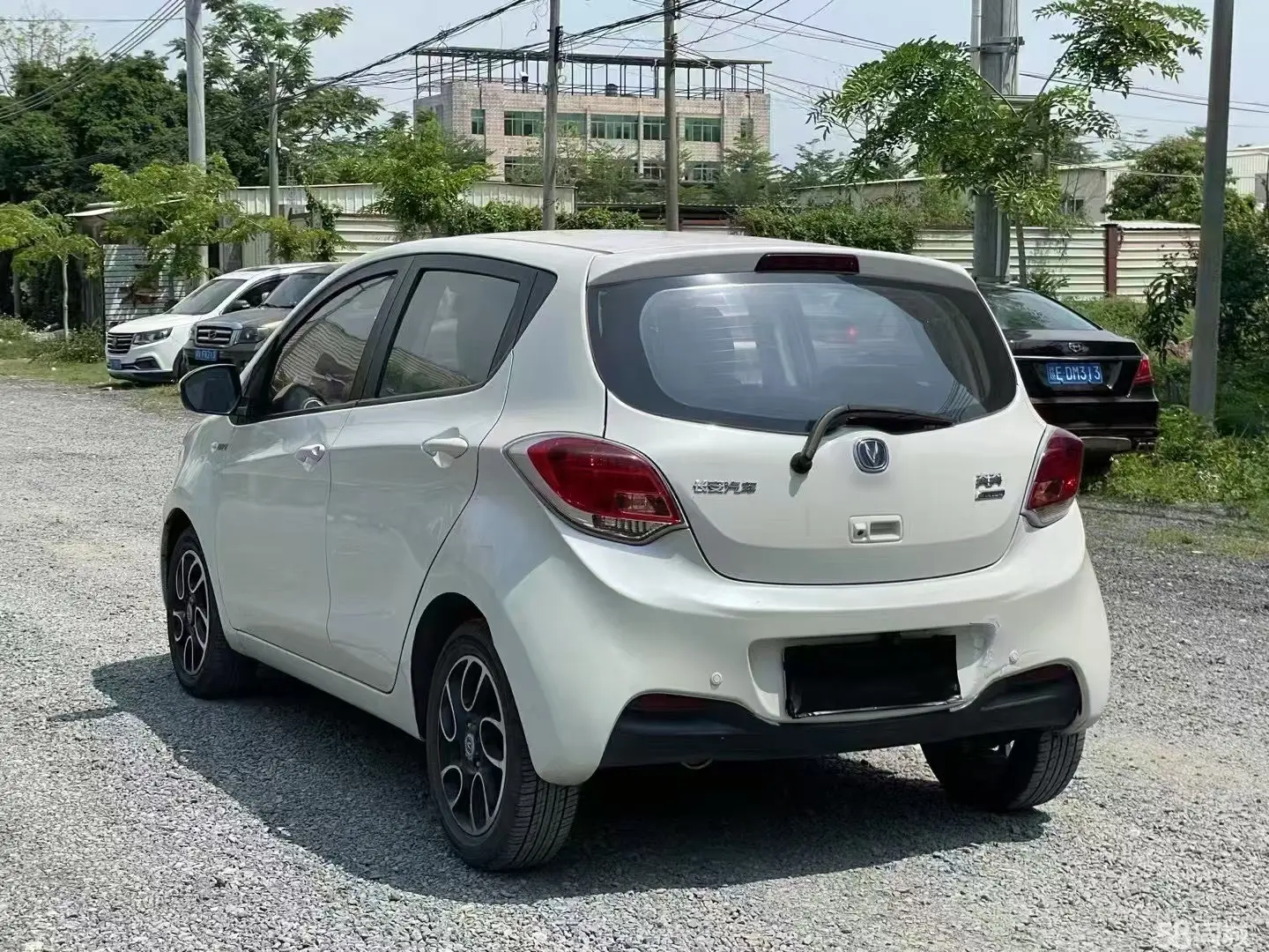 Changan BenBen 2017 изображение автомобиля #9