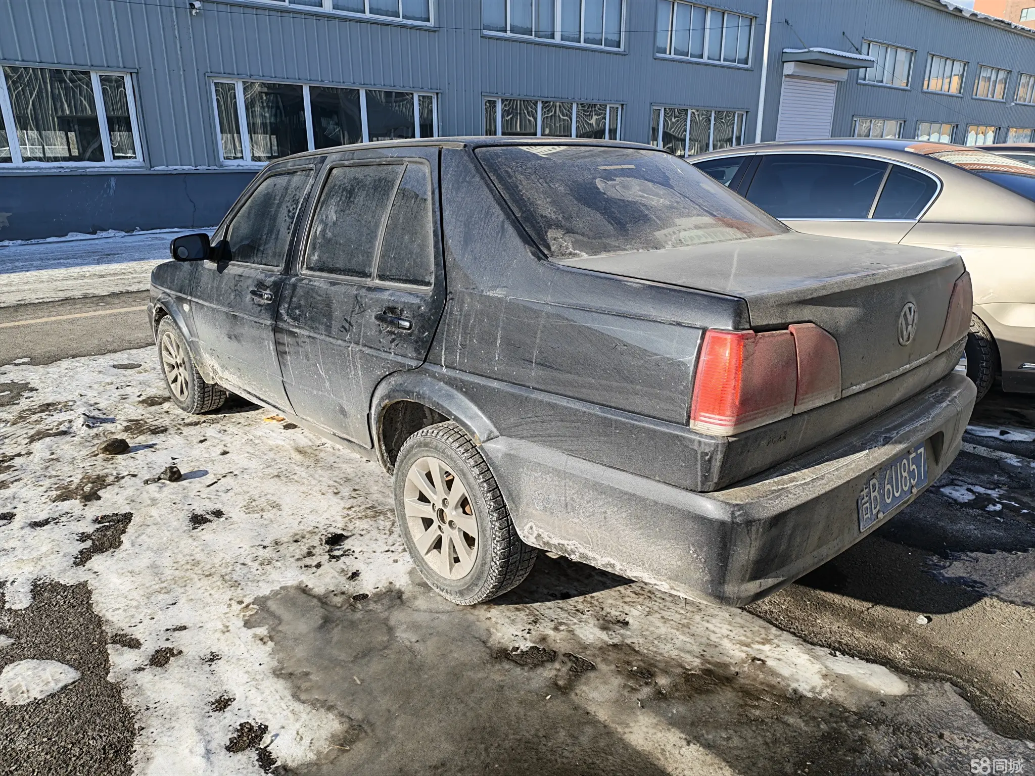 Volkswagen Jetta 2010 immagine di auto #9