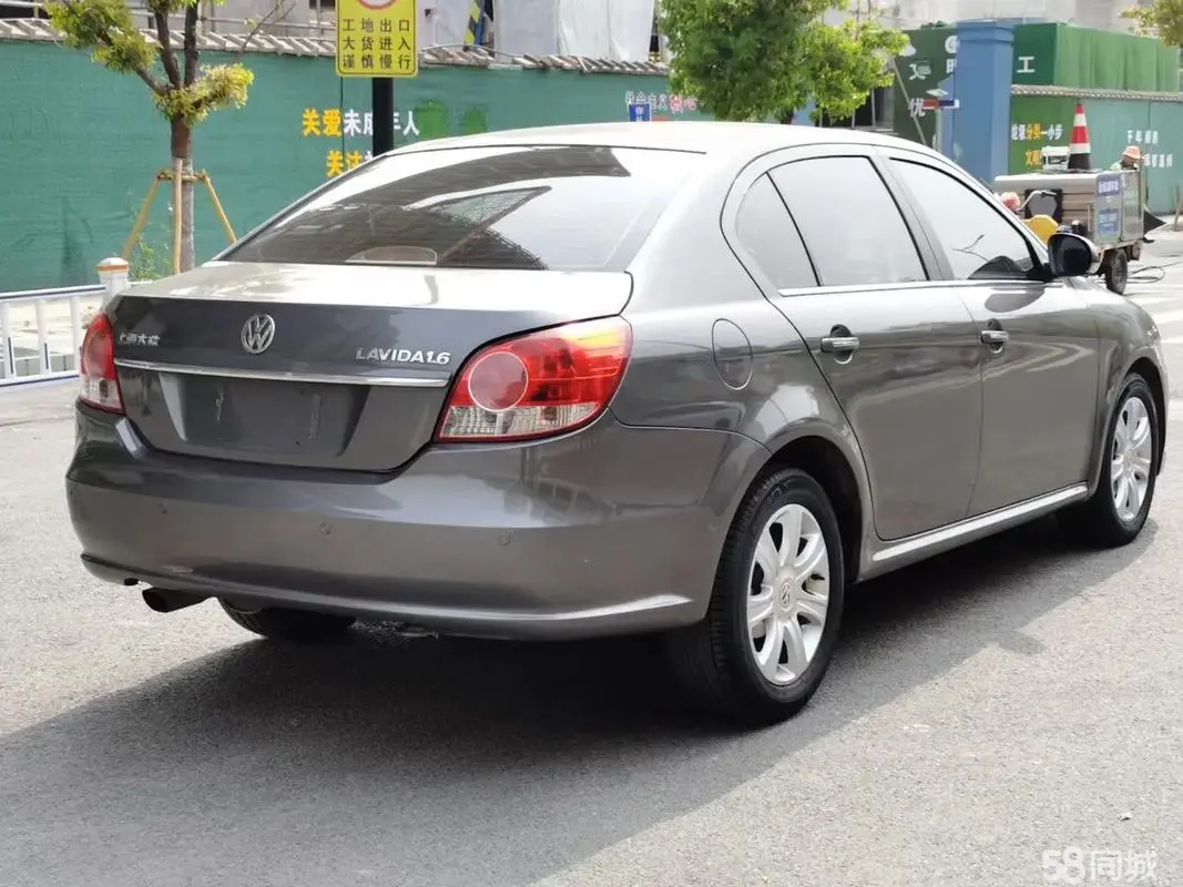 Volkswagen Lavida 2008 car image #9