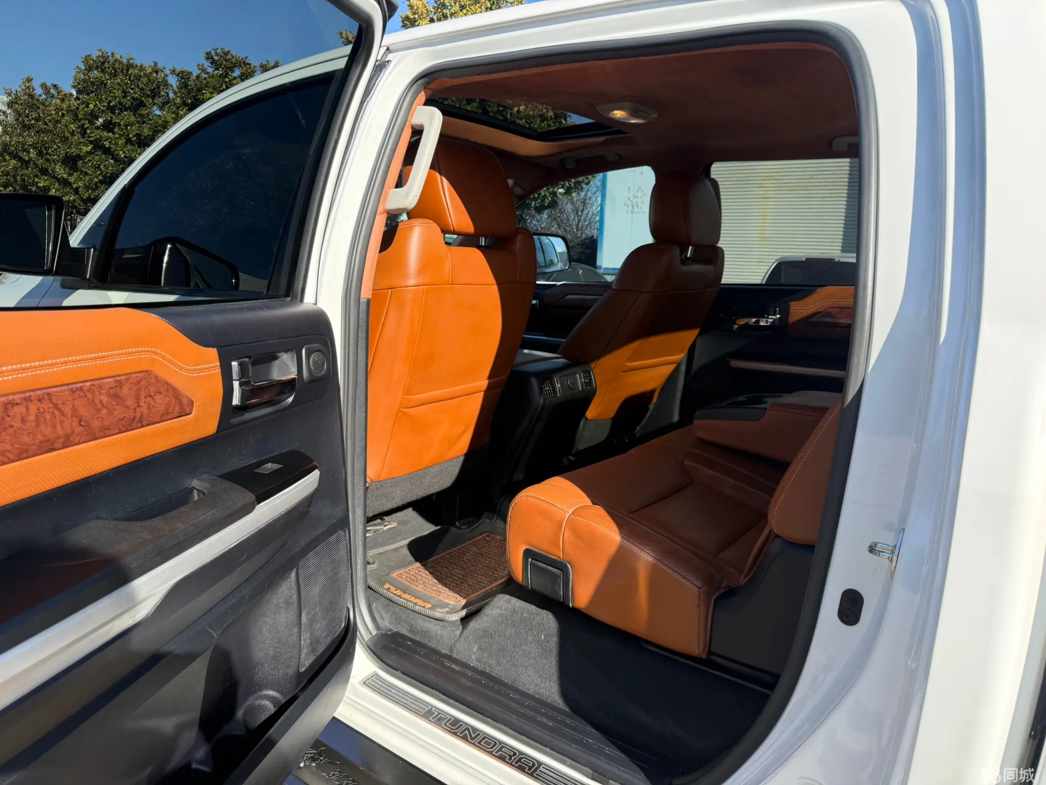 Toyota Tundra 2014 immagine di auto #9