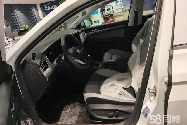 Volkswagen Bora 2025 car image #9