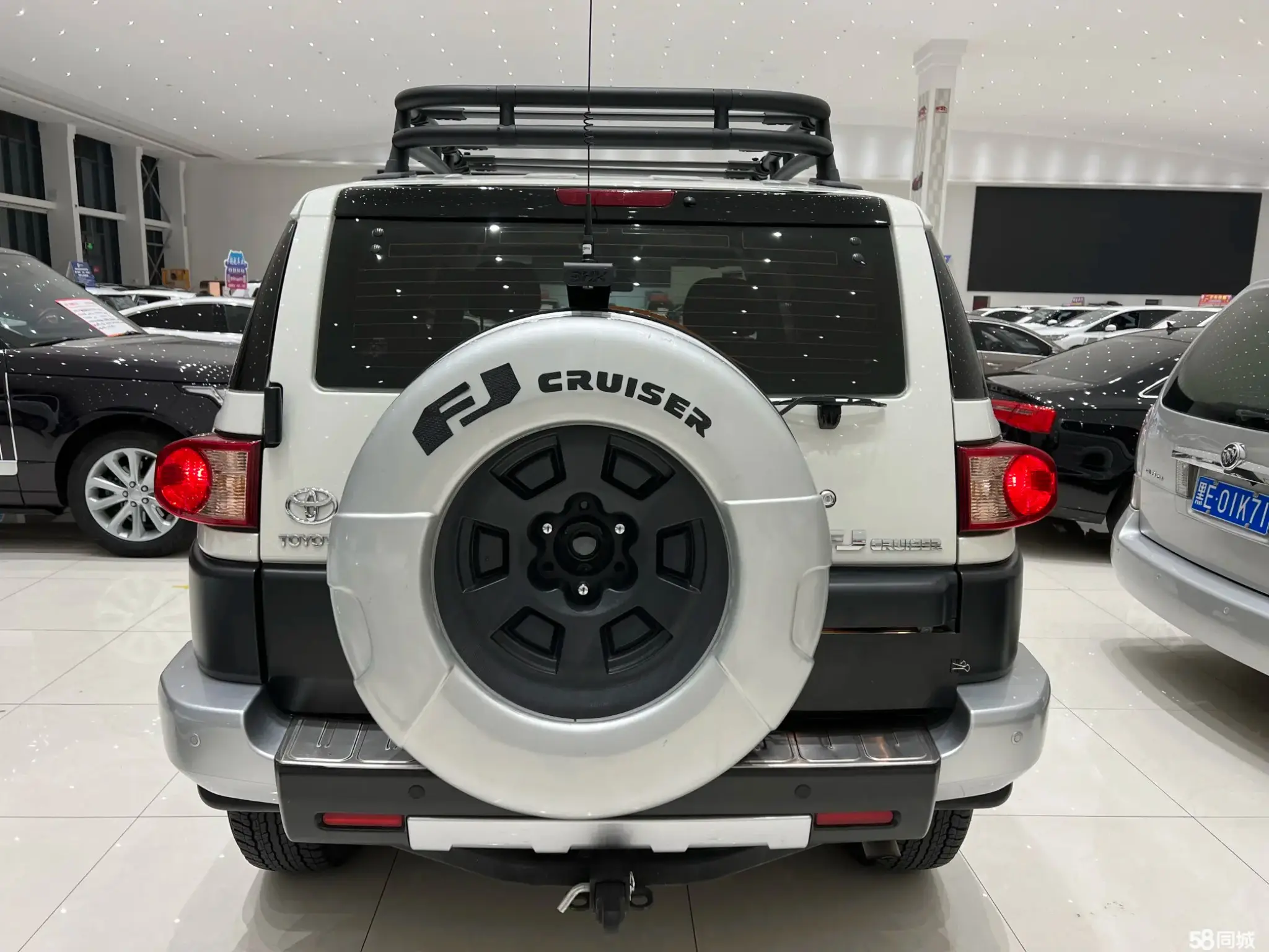 Toyota FJ Cruiser 2019 car image #9
