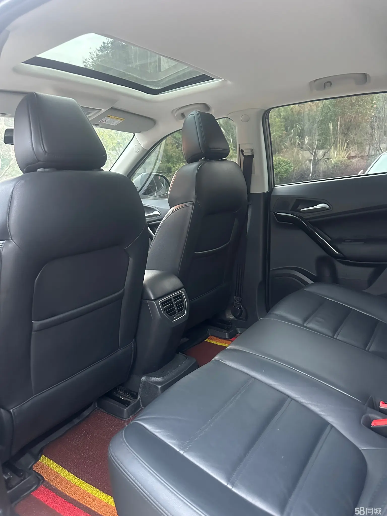 MG GS 2015 car image #9