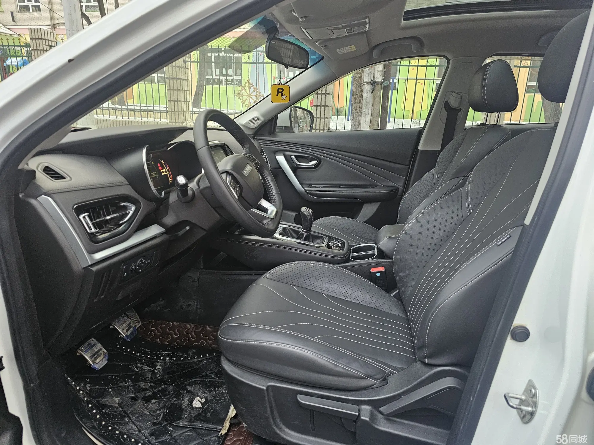 Jetour X70 2019 car image #9