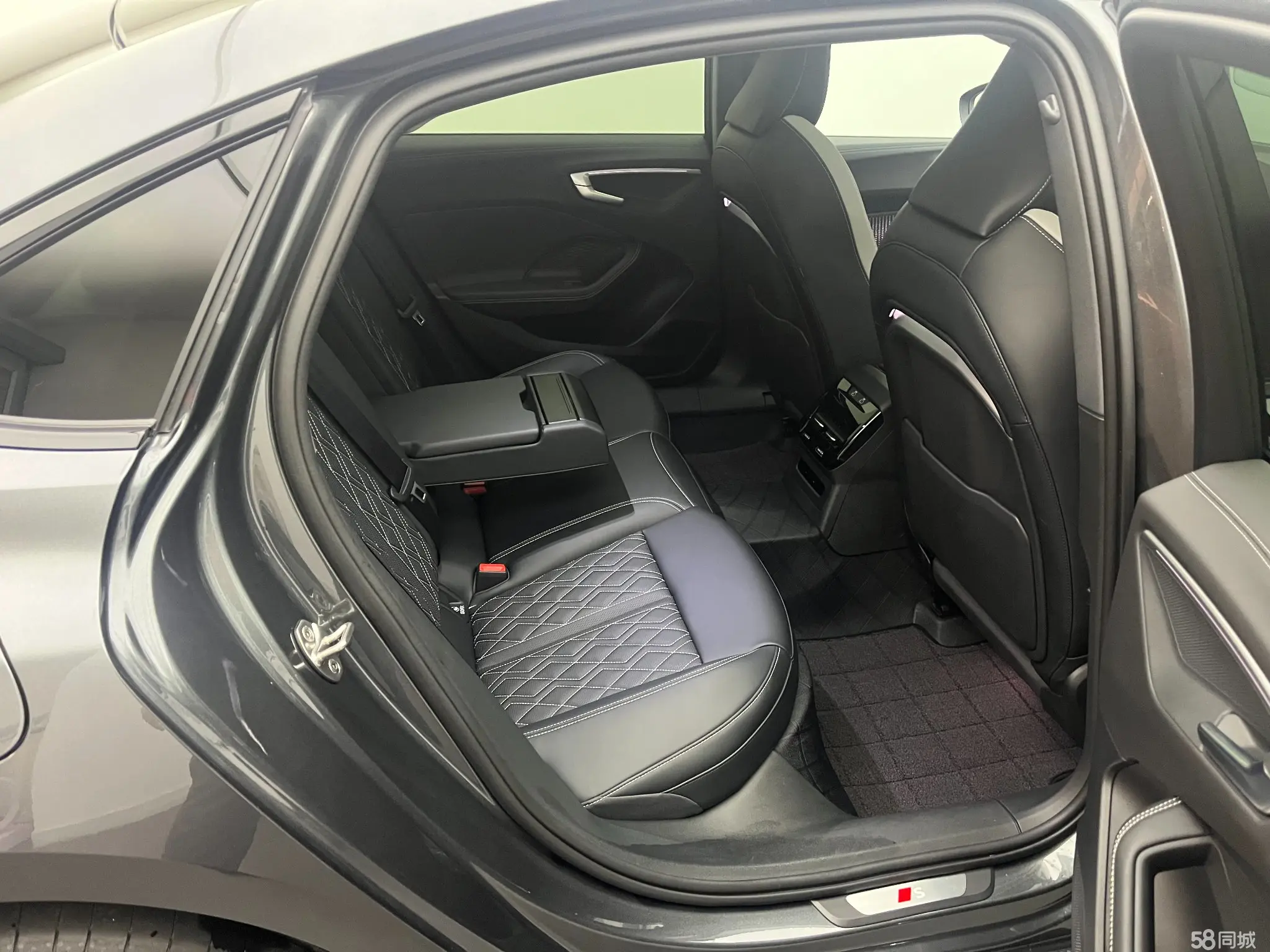 Audi FAW Audi A5L 2025 car image #9