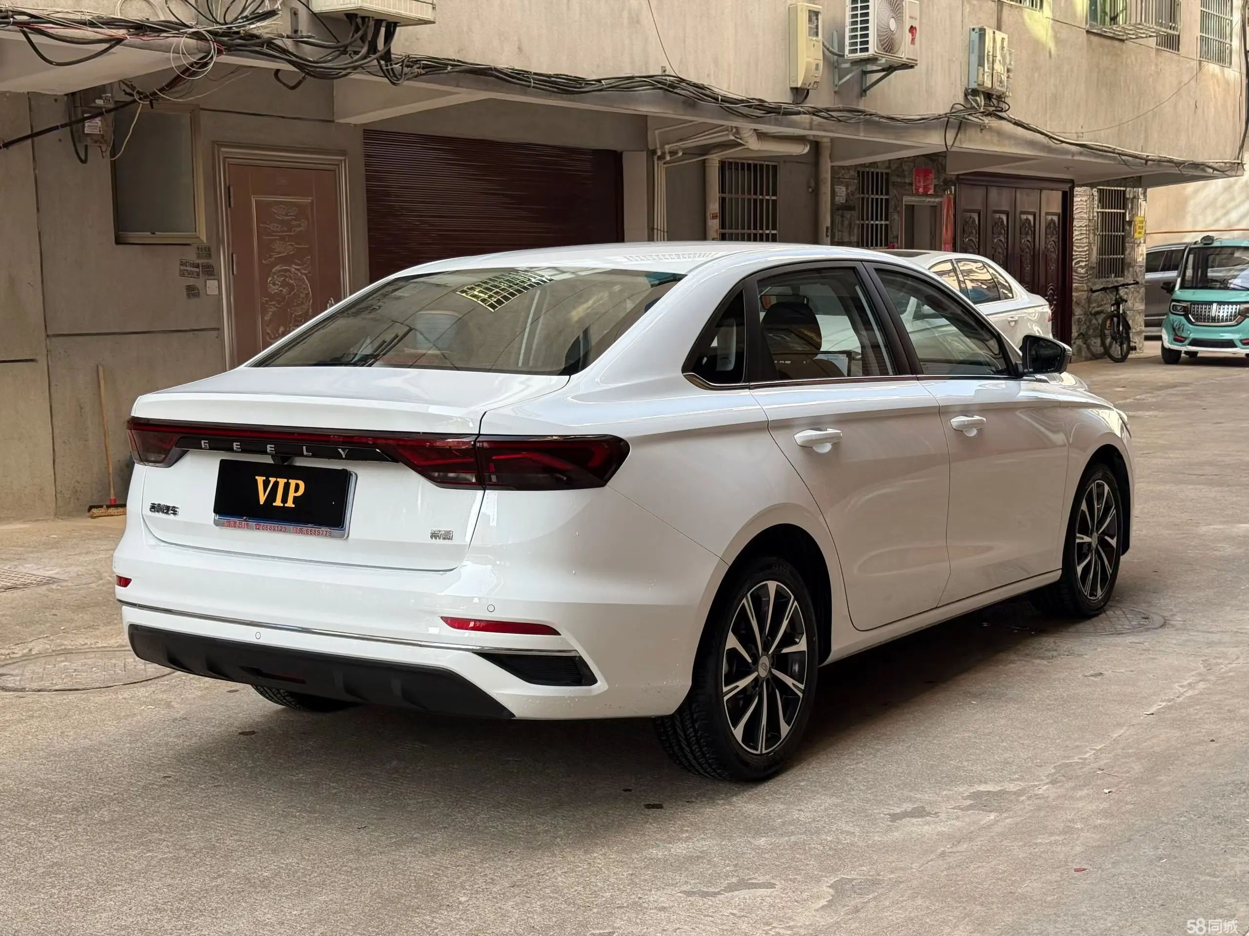 GEELY Emgrand 2024 car image #9