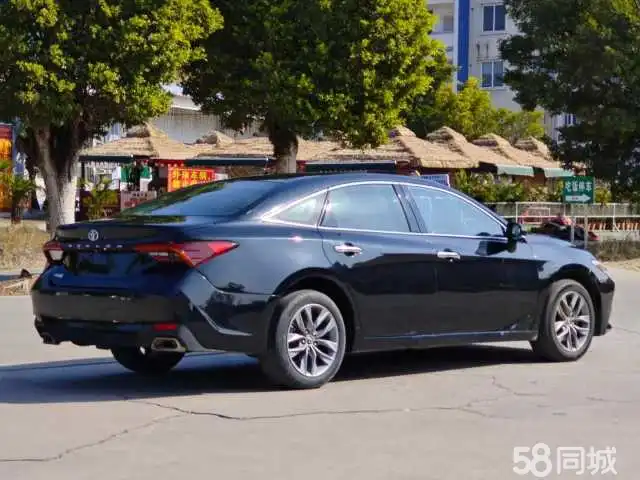 Toyota Avalon 2020 car image #9