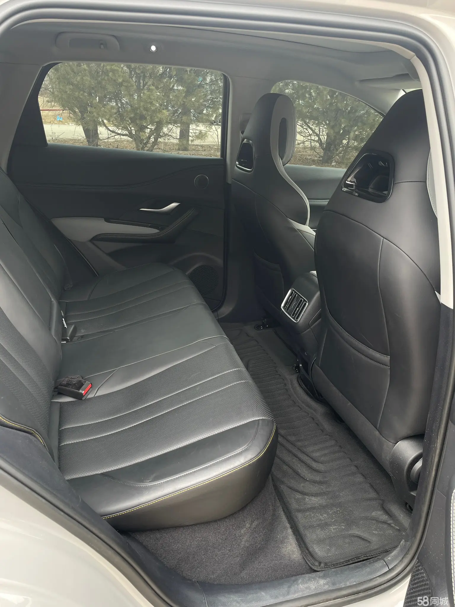 BYD Sea Lion 05 DM-i 2025 car image #9