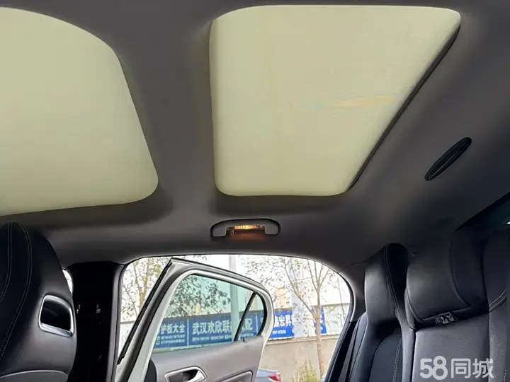 Mercedes-Benz GLA Class 2014 car image #9