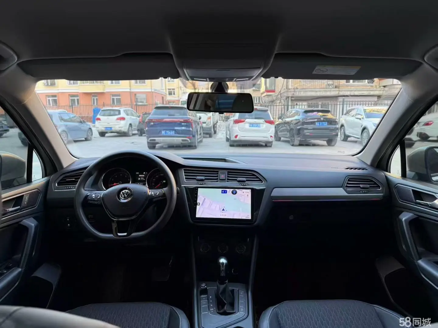 Volkswagen Tiguan L 2021 car image #9