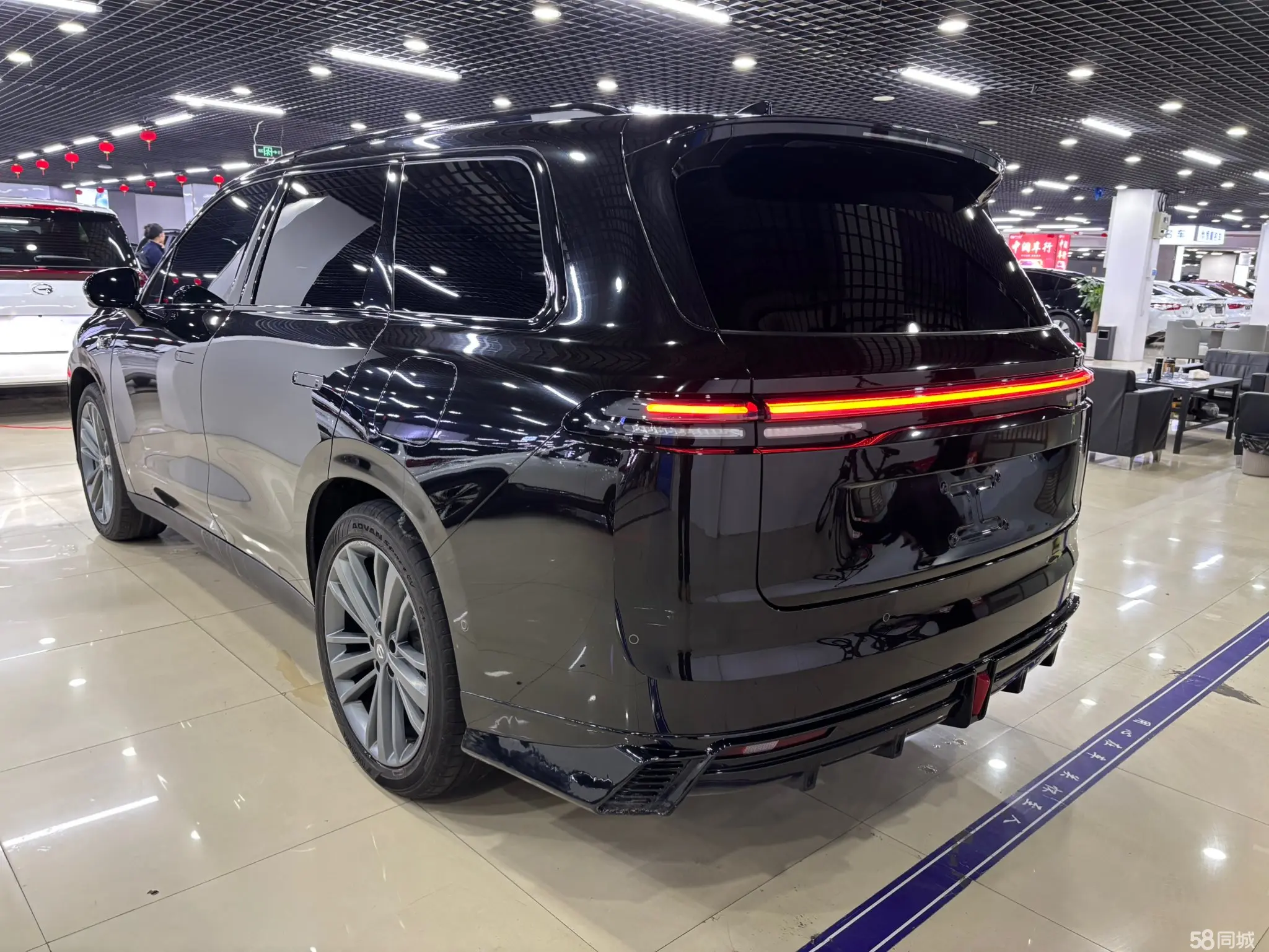 零跑汽车 零跑C16 2025 汽车图片 #9