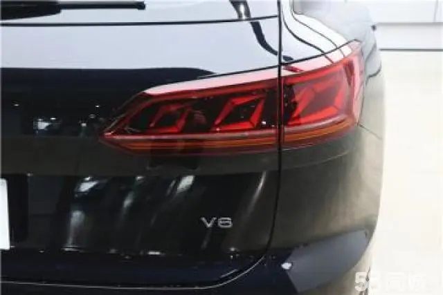 Volkswagen Touareg 2022 immagine di auto #9