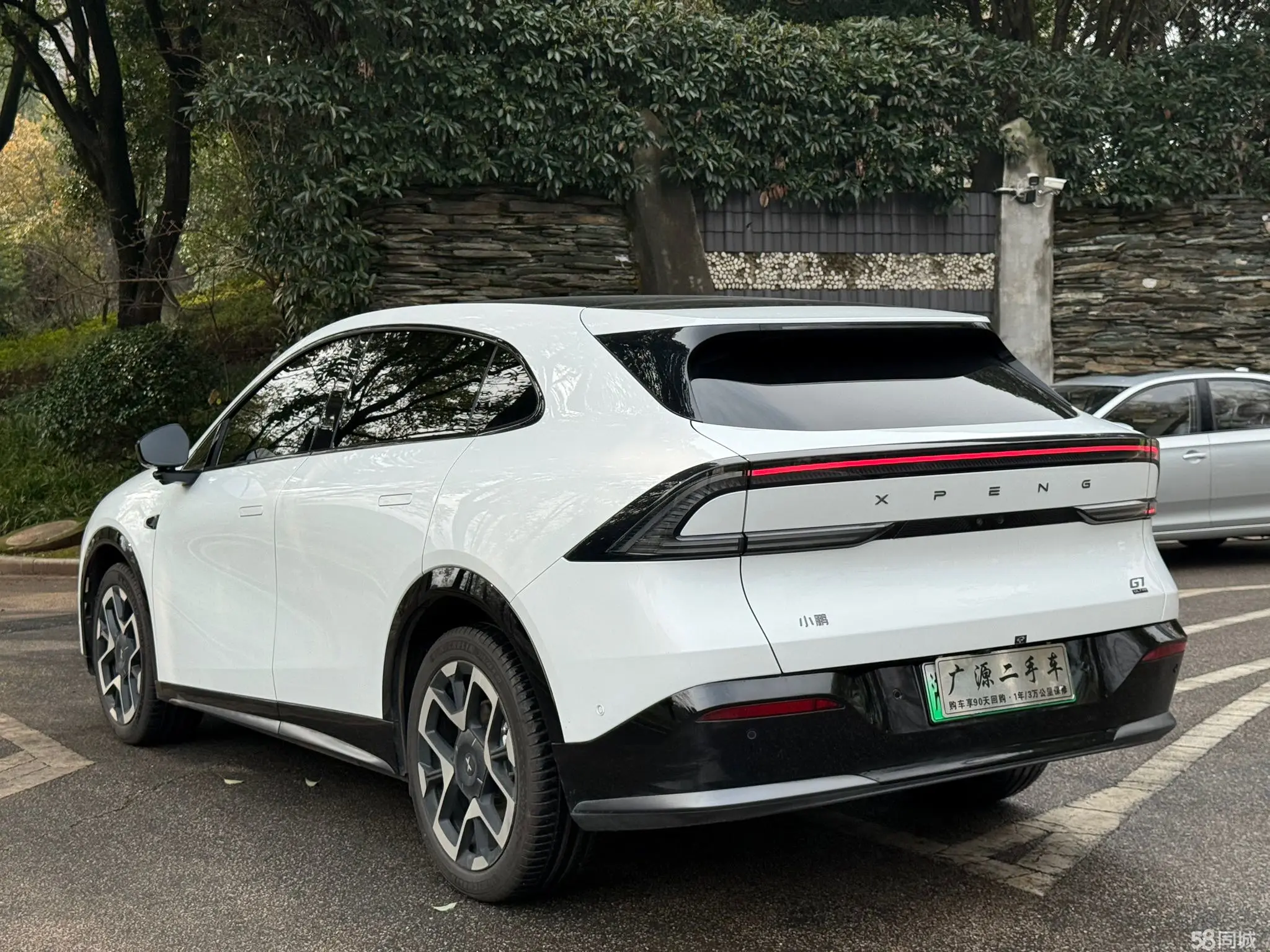 Xpeng G7 2025 изображение автомобиля #9