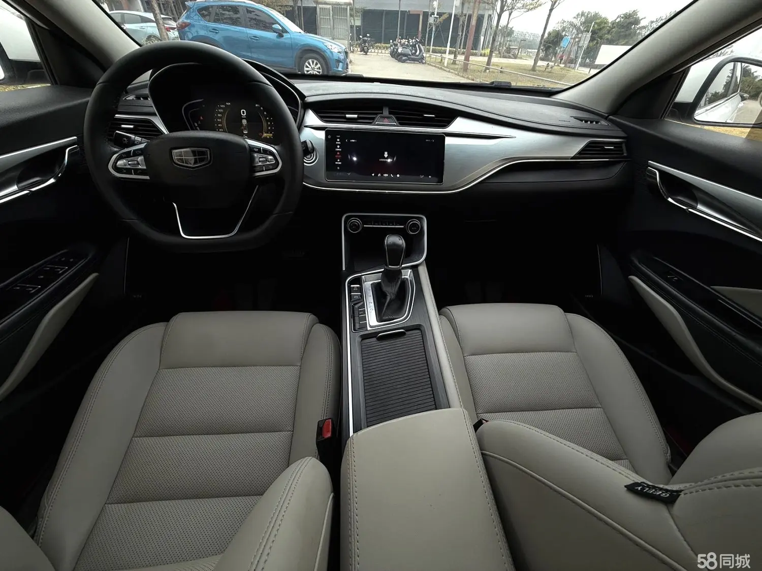 GEELY Binray 2019 car image #9
