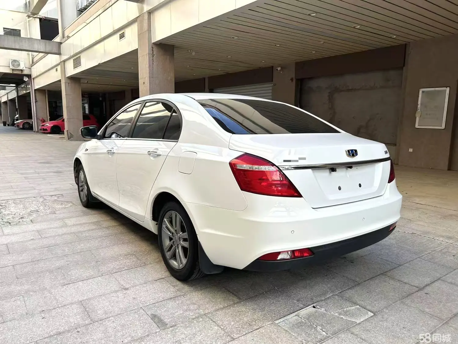 GEELY Emgrand 2016 #9 GEELY Emgrand 2016 car image #9