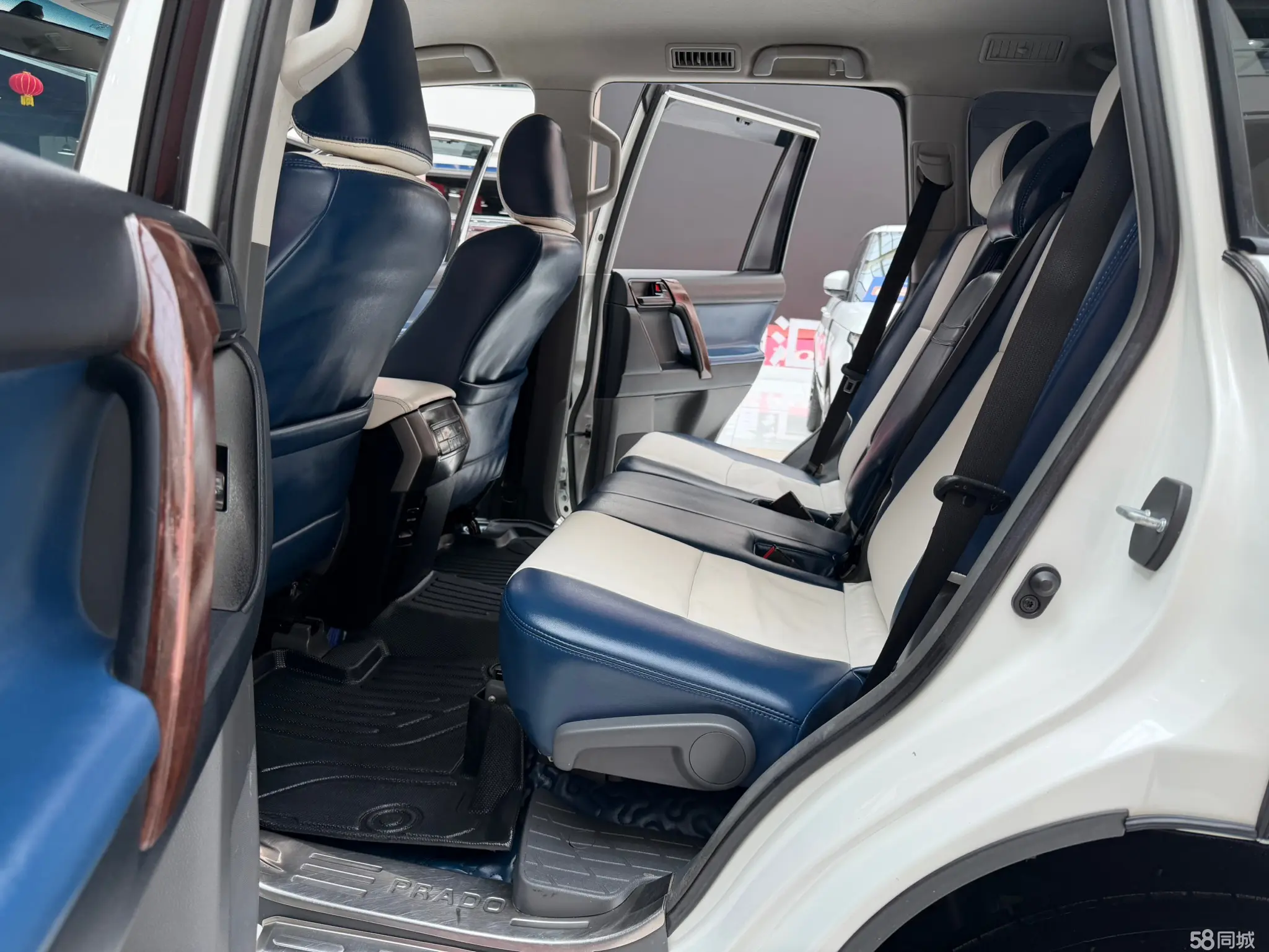 Toyota Prado (Imported) 2012 immagine di auto #9