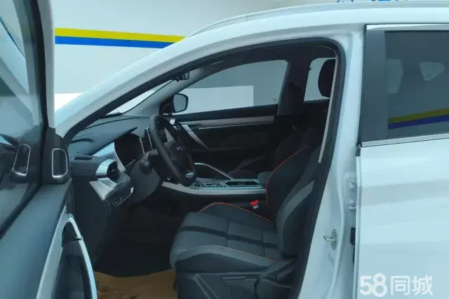 GEELY Coolray 2025 immagine di auto #9