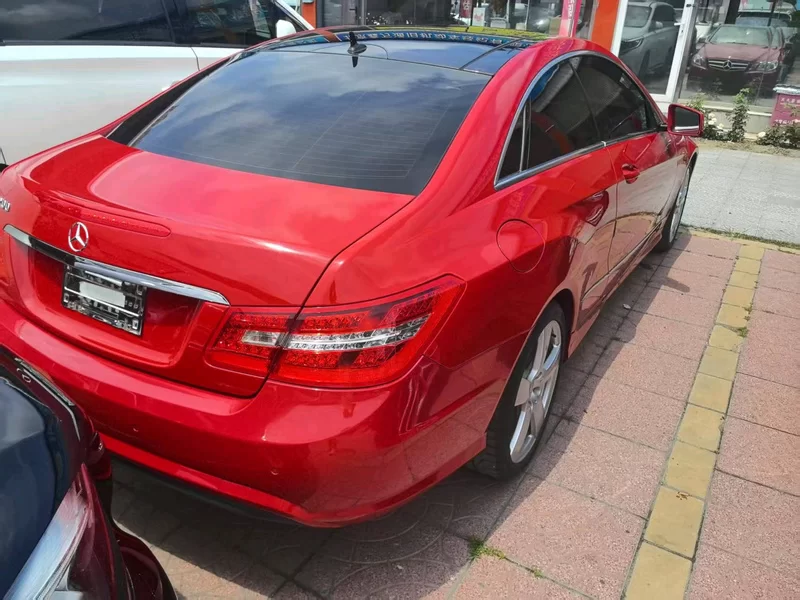 Mercedes-Benz E Class (Imported) 2013 car image #9