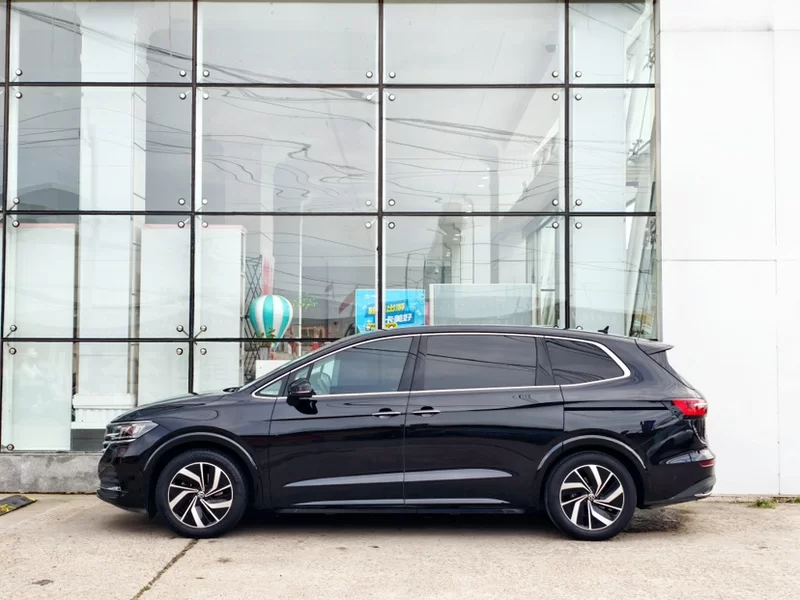 Volkswagen Viloran 2020 #9 Volkswagen Viloran 2020 car image #9