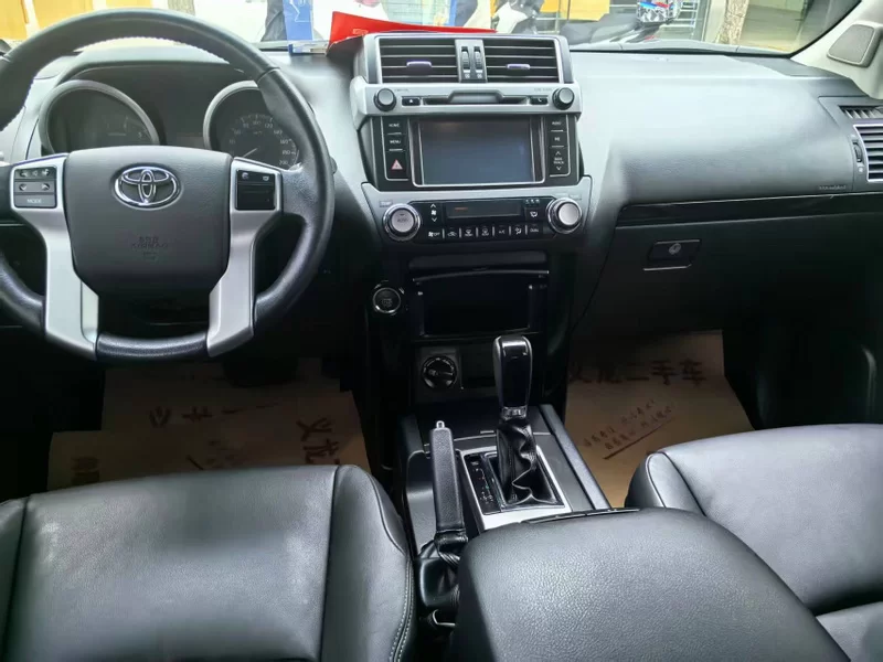 丰田 普拉多 2017 汽车图片 #9