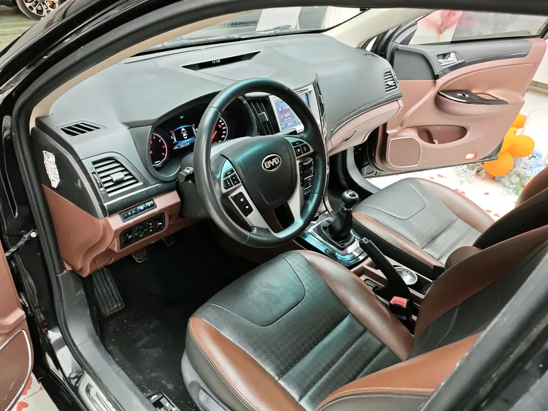 BYD SuRui 2015 car image #9