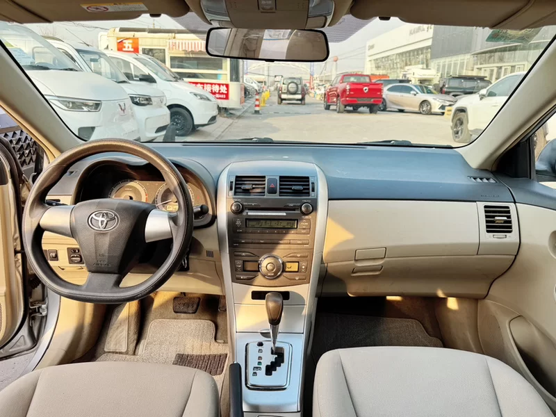 Toyota Corolla 2012 car image #9