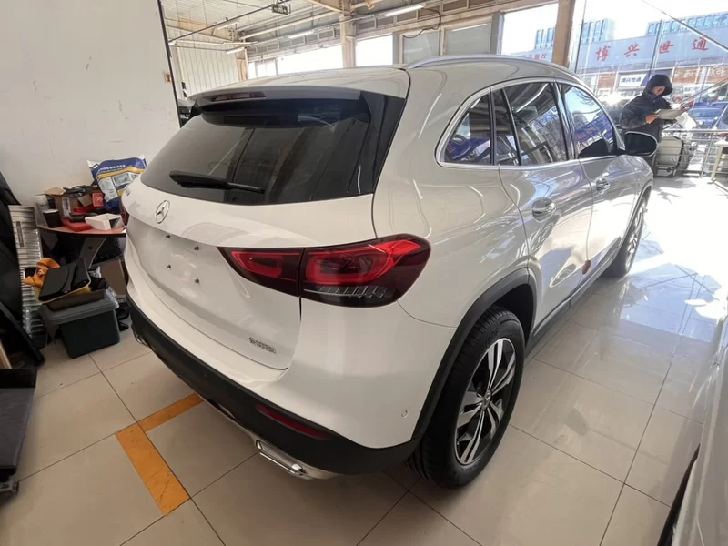 Mercedes-Benz GLA Class 2021 #9 Mercedes-Benz GLA Class 2021 car image #9