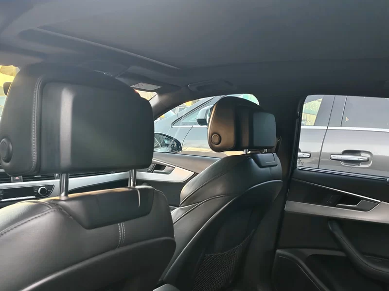 Audi A4L 2019 #9 Audi A4L 2019 car image #9