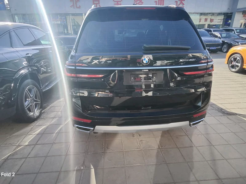 BMW X7 2023 صورة سيارة #9