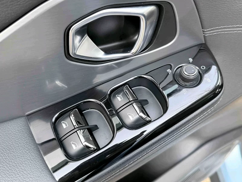 蔚来 蔚来ES8 2019 汽车图片 #9