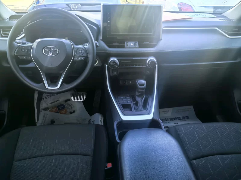 Toyota RAV4 2020 #9 Toyota RAV4 2020 car image #9