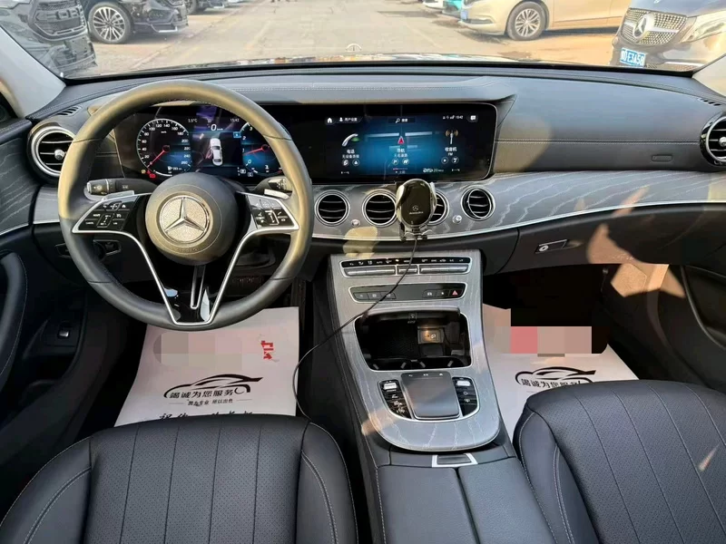 Mercedes-Benz E Class 2021 car image #9