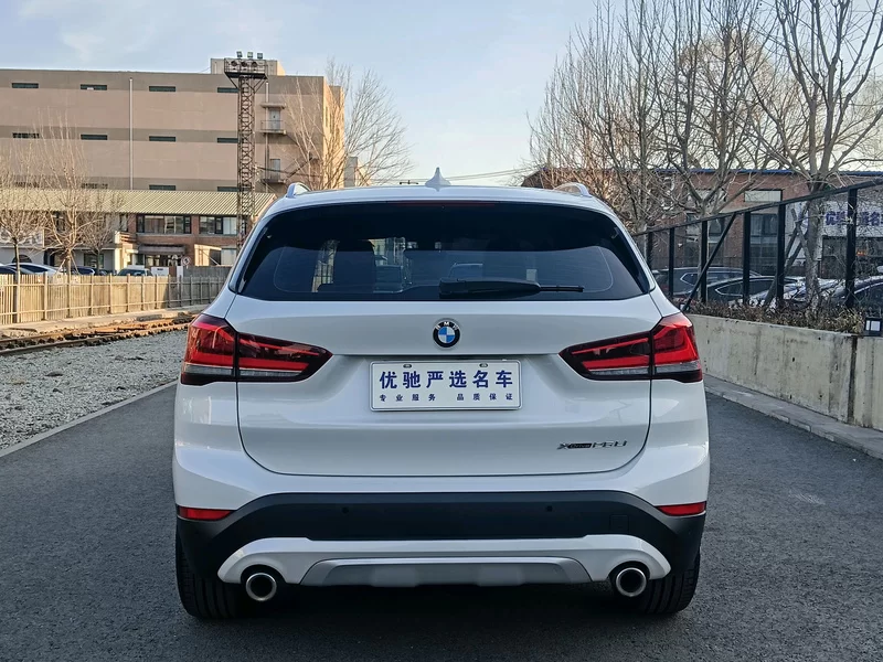 BMW X1 2020 car image #9