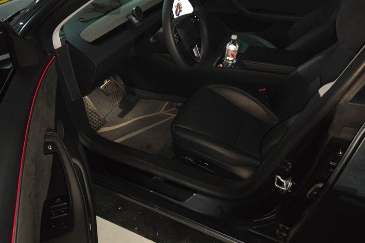 Tesla Model 3 2025 #9 Tesla Model 3 2025 car image #9