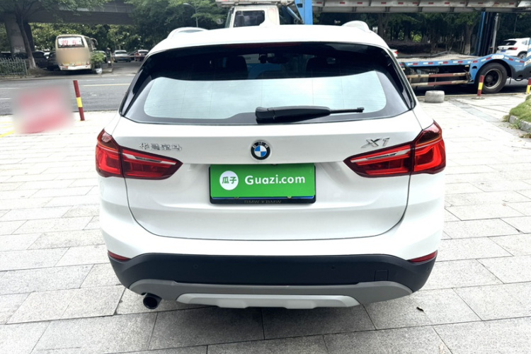 BMW X1 2018 #6 BMW X1 2018 car image #6