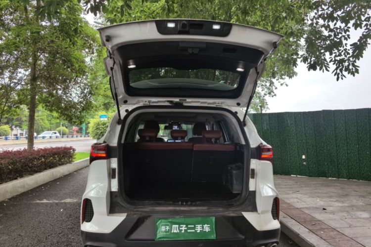 Jetour X70 2024 car image #19