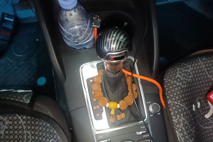 Audi A3 2017 car image #14