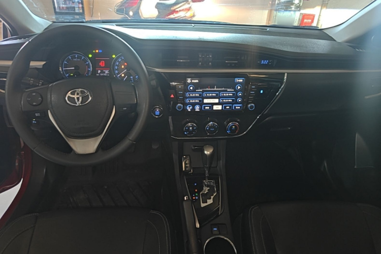 Toyota Corolla 2015 #10 Toyota Corolla 2015 car image #10