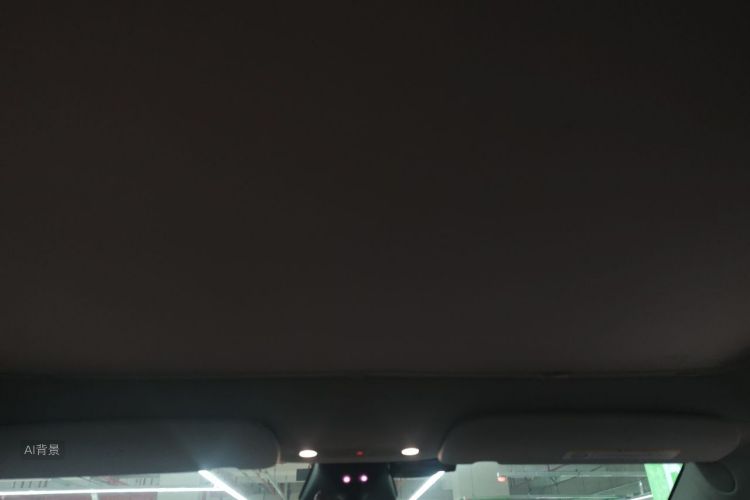 Tesla Model Y 2022 car image #20